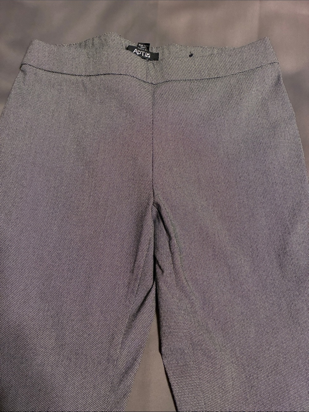 Women’s Gray Textured Dress Pants- Skinny leg petite